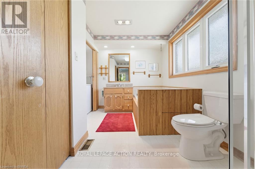 90 Henderson Avenue, Brantford, Ontario  N3R 4V9 - Photo 25 - X13122422