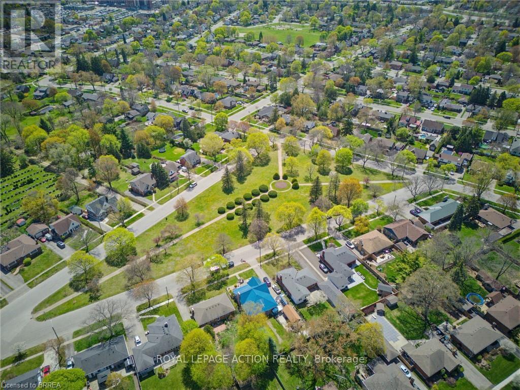 90 Henderson Avenue, Brantford, Ontario  N3R 4V9 - Photo 42 - X13122422