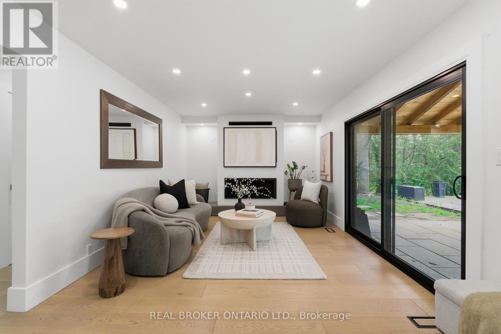 16 Bannisdale Way, Hamilton, Ontario  L0R 1H2 - Photo 21 - X13122476