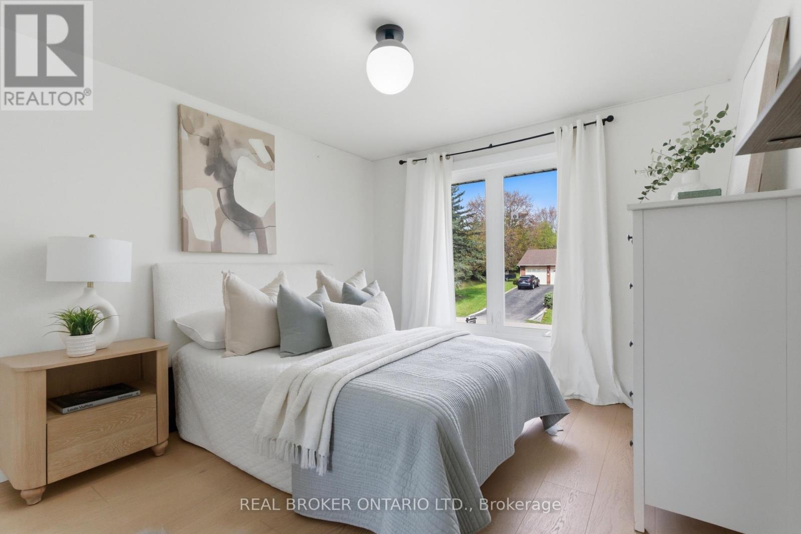 16 Bannisdale Way, Hamilton, Ontario  L0R 1H2 - Photo 34 - X13122476
