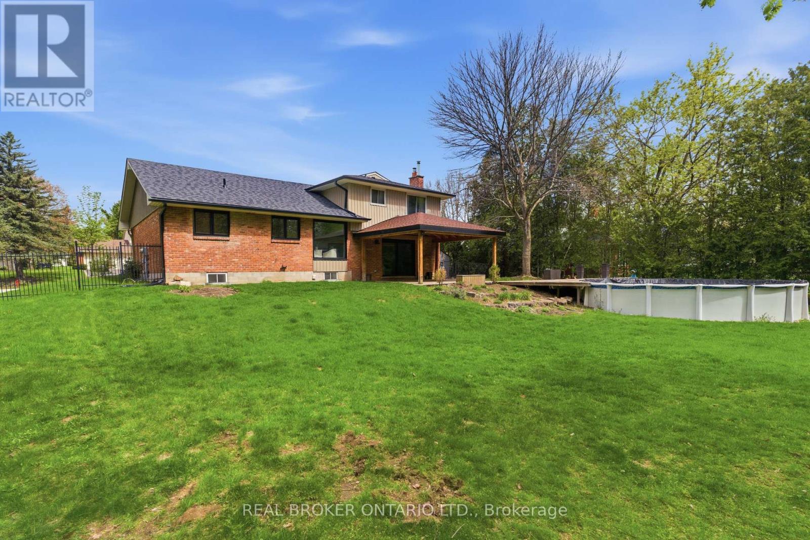 16 Bannisdale Way, Hamilton, Ontario  L0R 1H2 - Photo 48 - X13122476