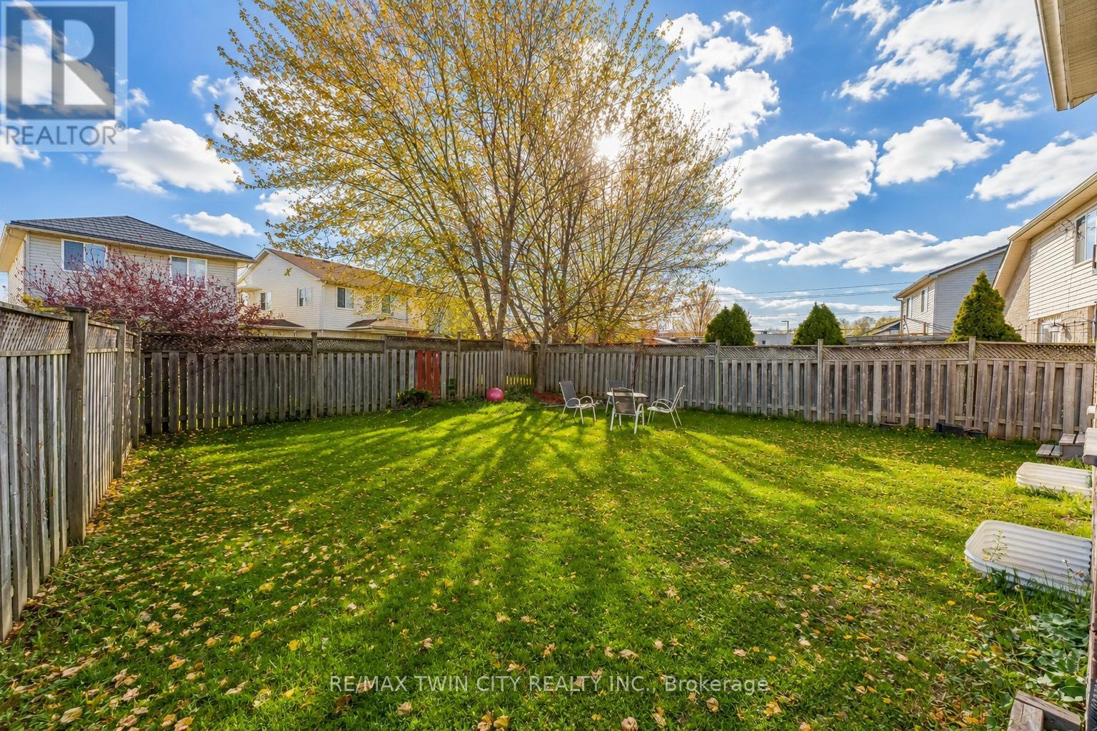 15 Copper Leaf Street, Kitchener, Ontario  N2E 3T3 - Photo 36 - X13122484