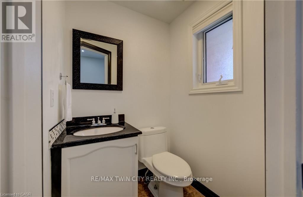 466a Exmoor Street, Waterloo, Ontario  N2K 3T7 - Photo 10 - X13122488