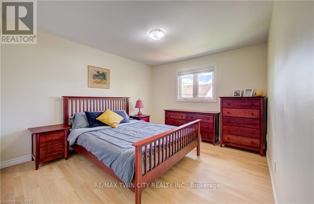 466a Exmoor Street, Waterloo, Ontario  N2K 3T7 - Photo 15 - X13122488