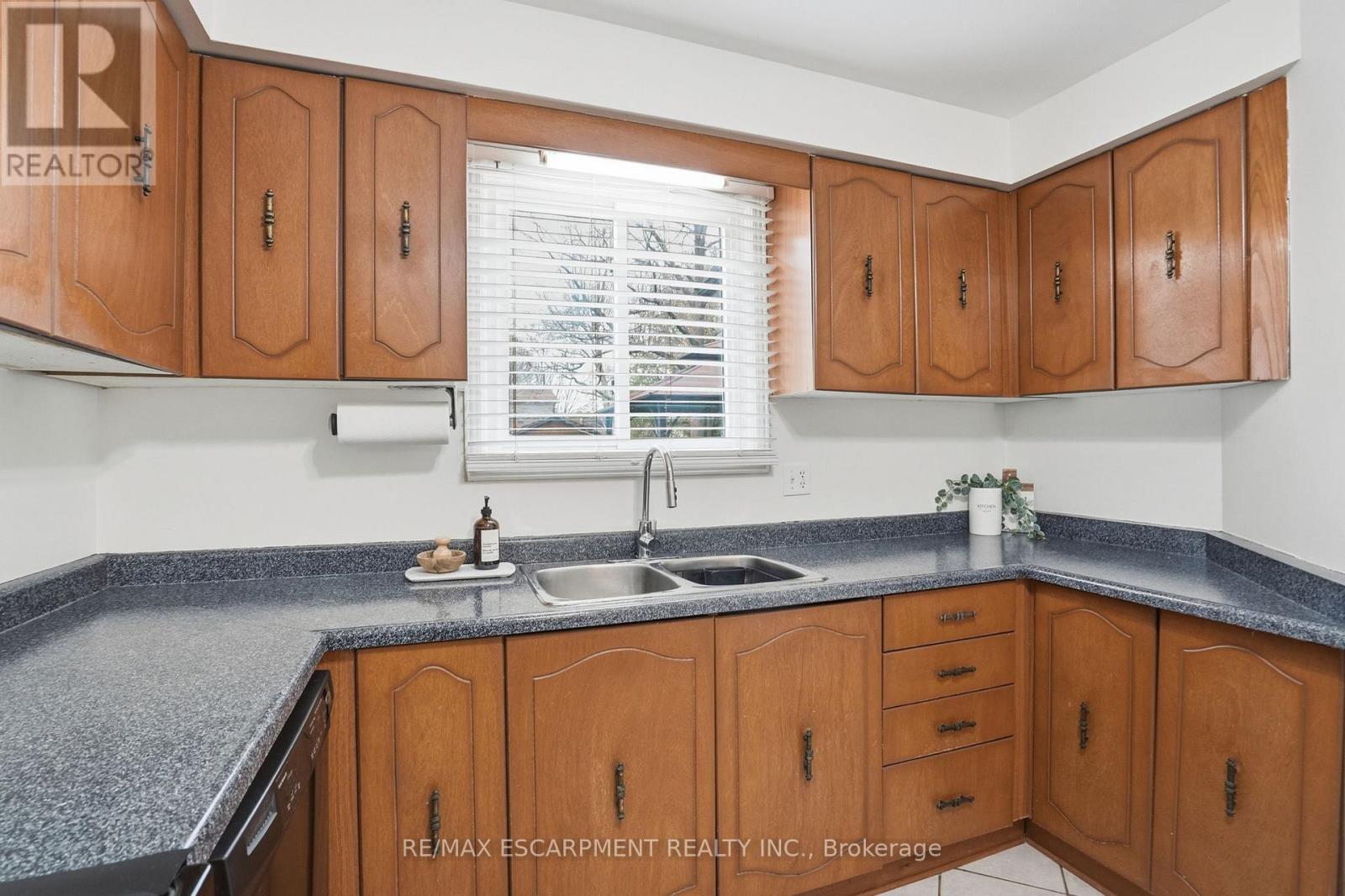 68 Dalton Crescent, Hamilton, Ontario  L8J 2A5 - Photo 12 - X13122582