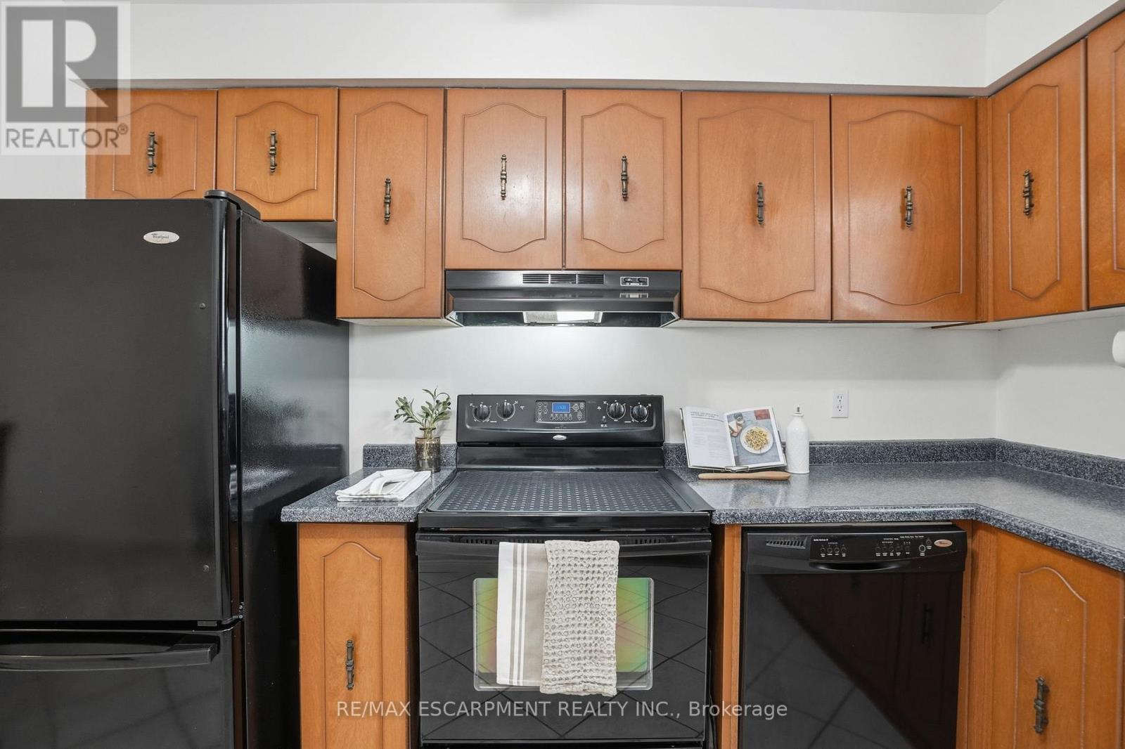 68 Dalton Crescent, Hamilton, Ontario  L8J 2A5 - Photo 13 - X13122582