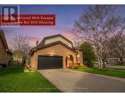 471 VALHALLA COURT, Oakville, Ontario