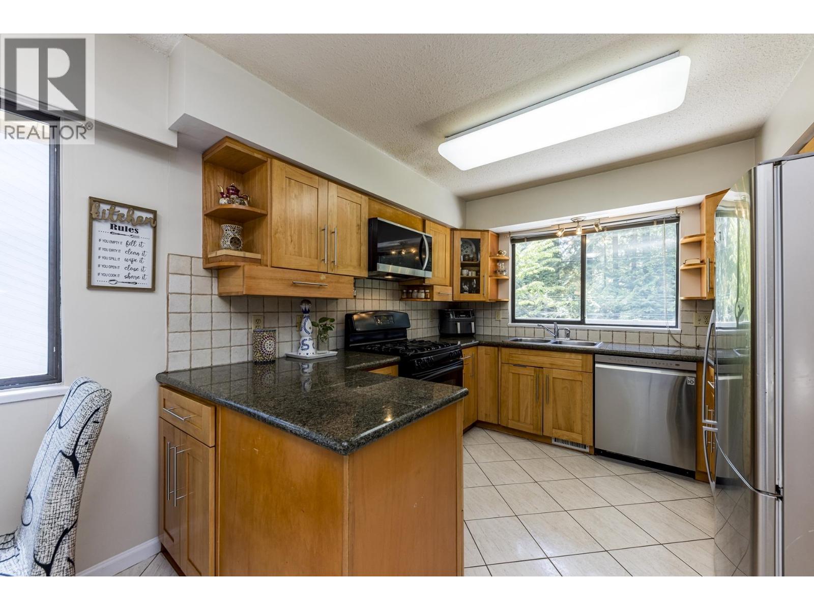 1184 Riverside Drive, North Vancouver, British Columbia  V7H 1V5 - Photo 13 - R3123136