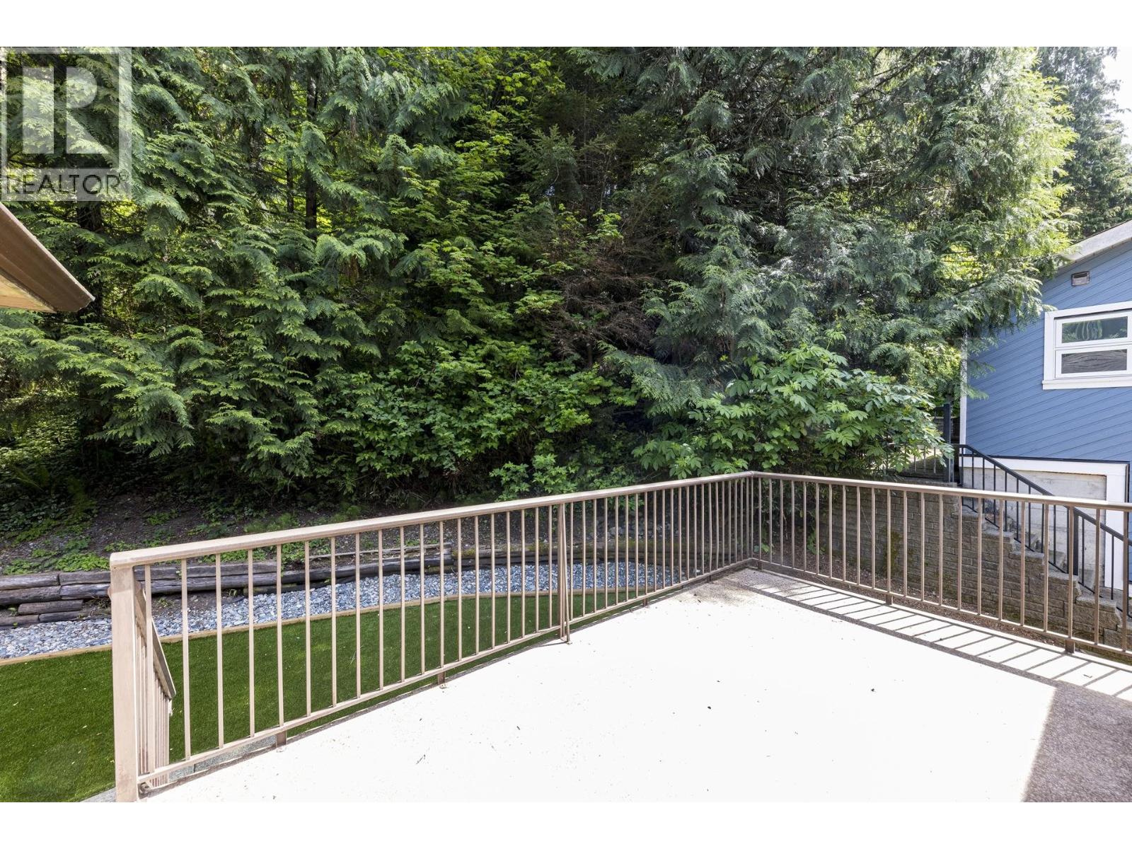 1184 Riverside Drive, North Vancouver, British Columbia  V7H 1V5 - Photo 4 - R3123136