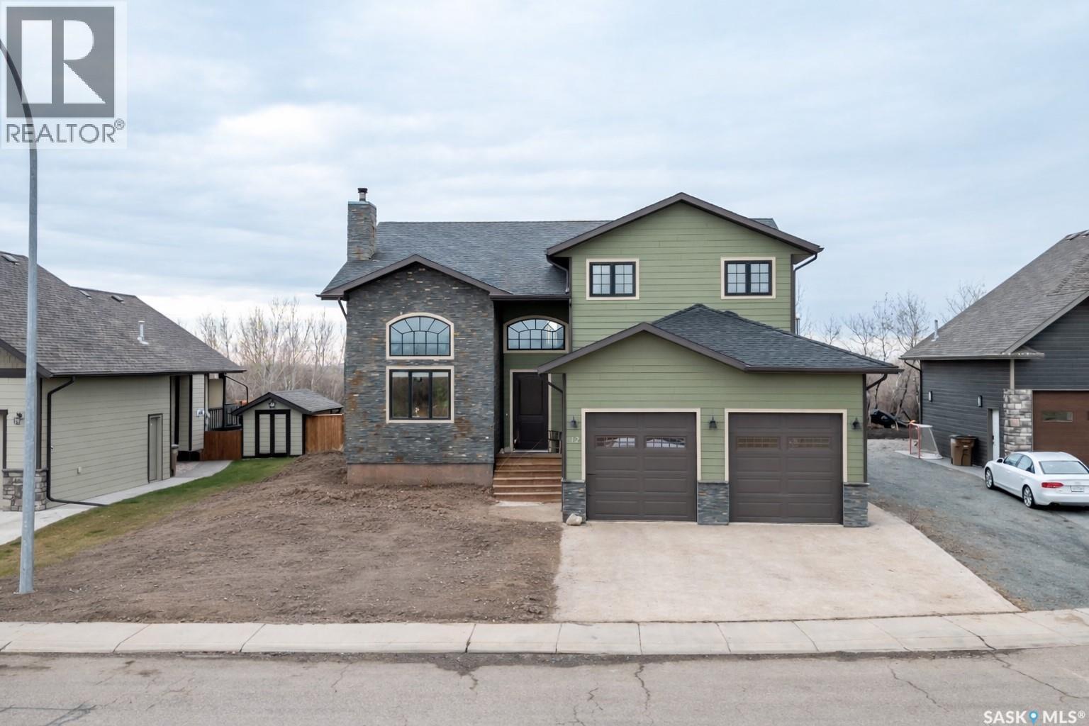 12 Vickar Place, Melfort, Saskatchewan  S0E 1A0 - Photo 1 - SK027543