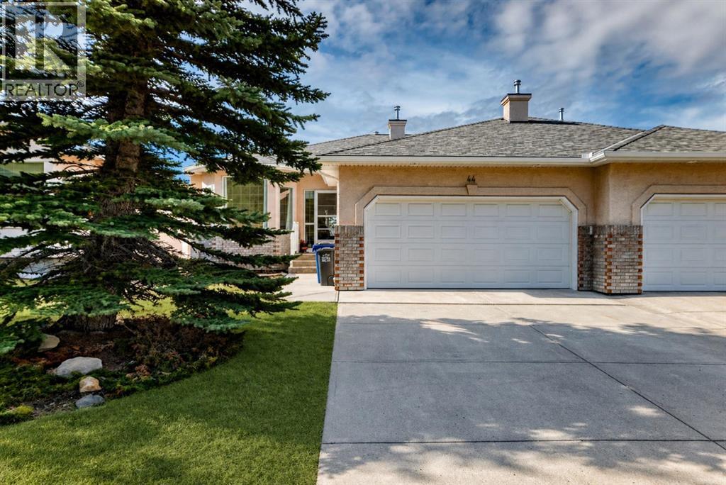 44 Eagleview Heights, Cochrane, Alberta