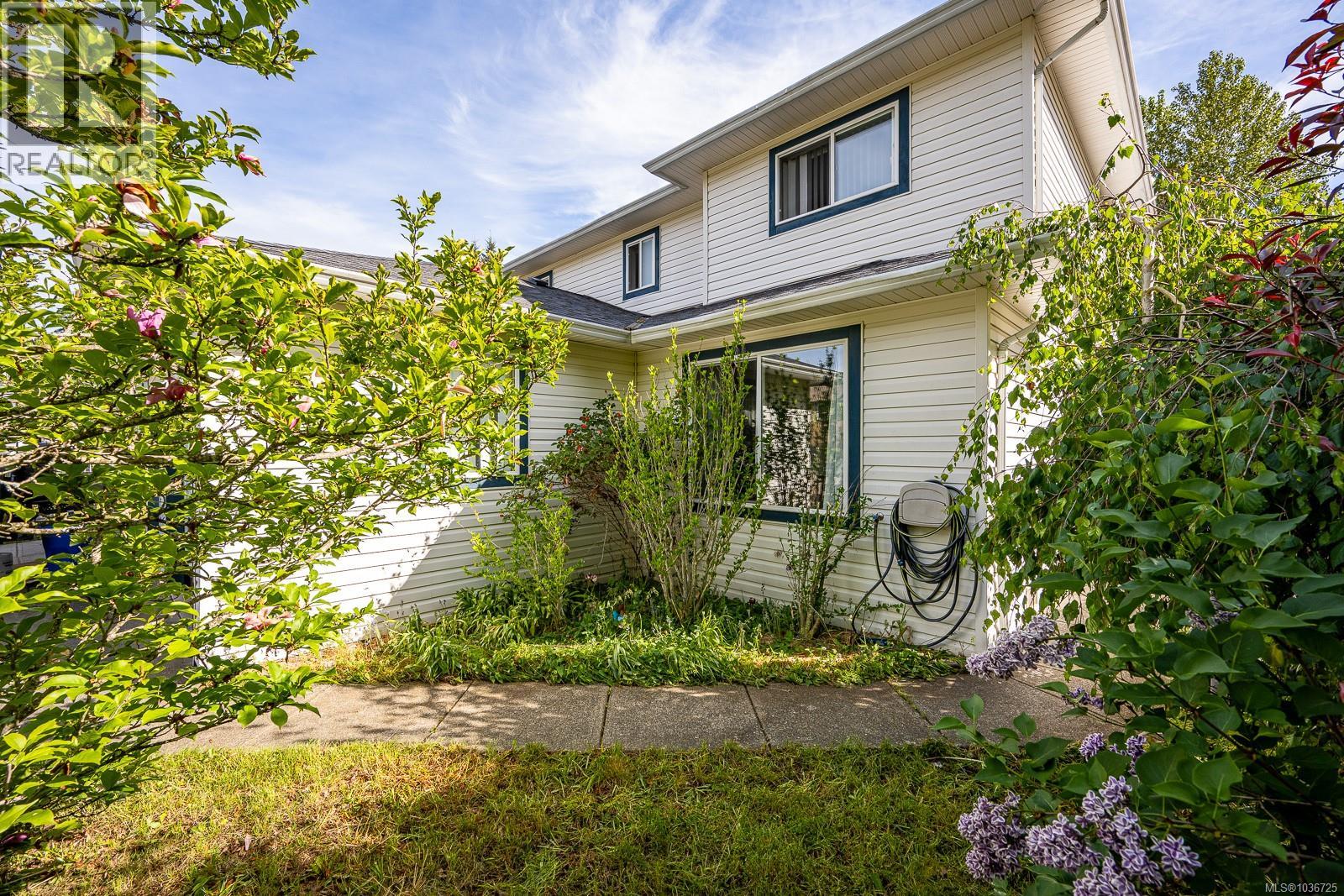 182B Arden Rd, Courtenay, British Columbia