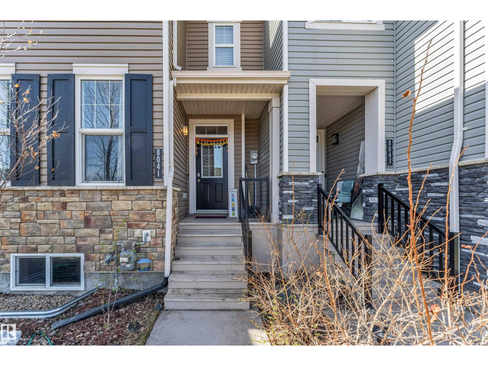8041 Chappelle Wy Sw, Edmonton, Alberta  T6W 3K8 - Photo 2 - E4487388