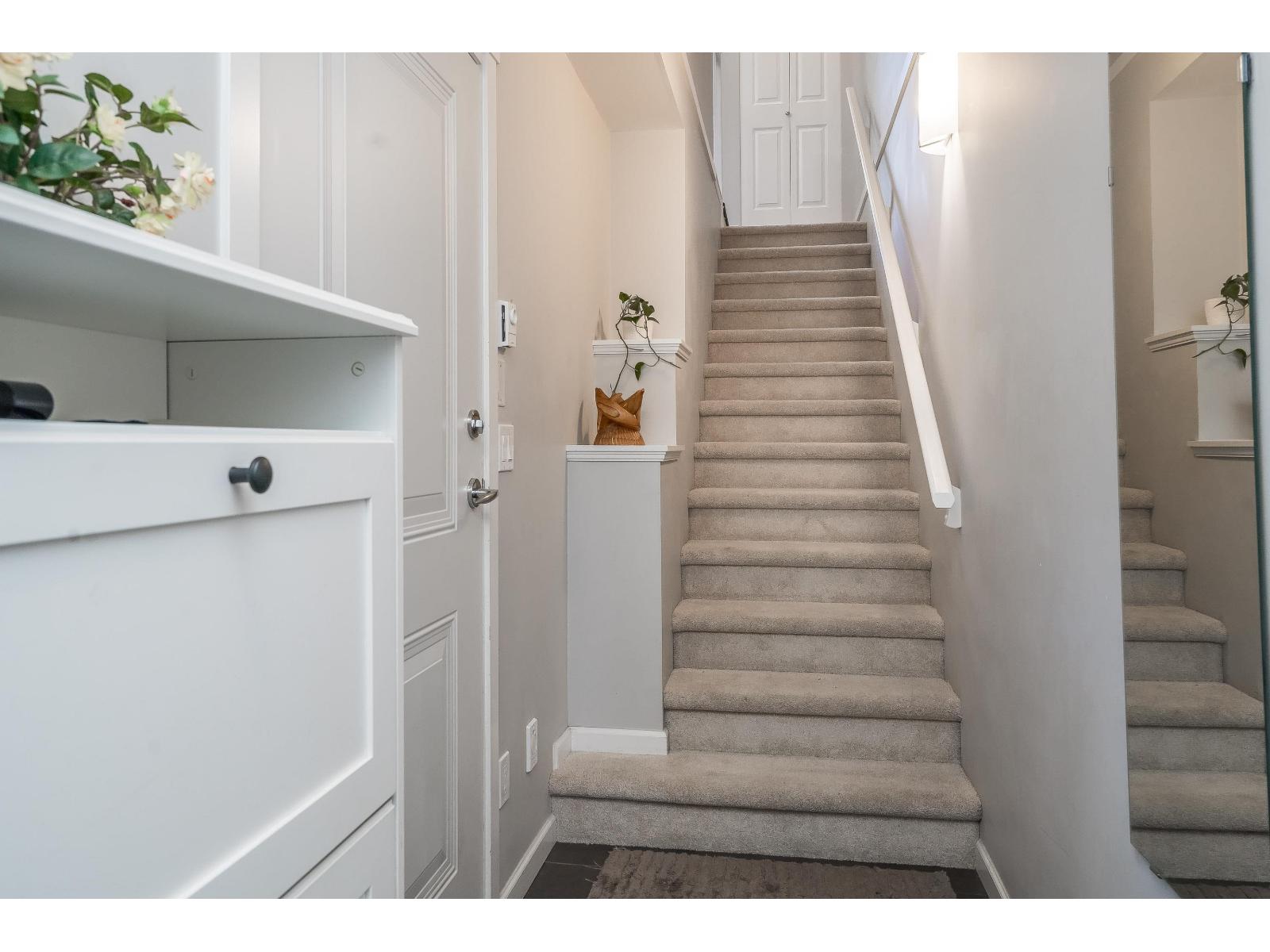 26 19505 68a Avenue, Surrey, British Columbia V4N 6K3 - Photo 6 - R3116677