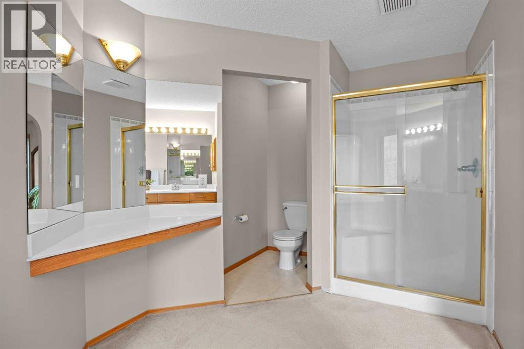 30 Gleneagles View, Cochrane, Alberta  T0L 0W2 - Photo 32 - A2308711