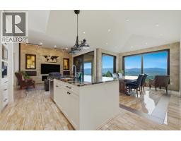 2200 Cortina Drive, Kelowna, British Columbia  V1P 1V1 - Photo 8 - 10386056