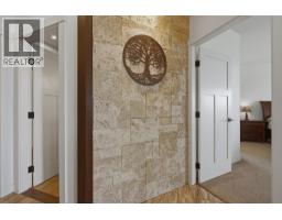 2200 Cortina Drive, Kelowna, British Columbia  V1P 1V1 - Photo 21 - 10386056
