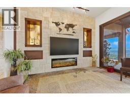 2200 Cortina Drive, Kelowna, British Columbia  V1P 1V1 - Photo 4 - 10386056