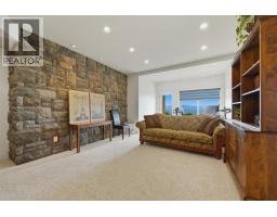 2200 Cortina Drive, Kelowna, British Columbia  V1P 1V1 - Photo 31 - 10386056