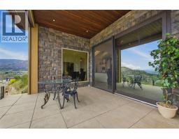 2200 Cortina Drive, Kelowna, British Columbia  V1P 1V1 - Photo 18 - 10386056