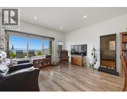 2200 Cortina Drive, Kelowna, British Columbia  V1P 1V1 - Photo 50 - 10386056