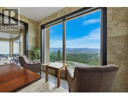 2200 Cortina Drive, Kelowna, British Columbia  V1P 1V1 - Photo 12 - 10386056