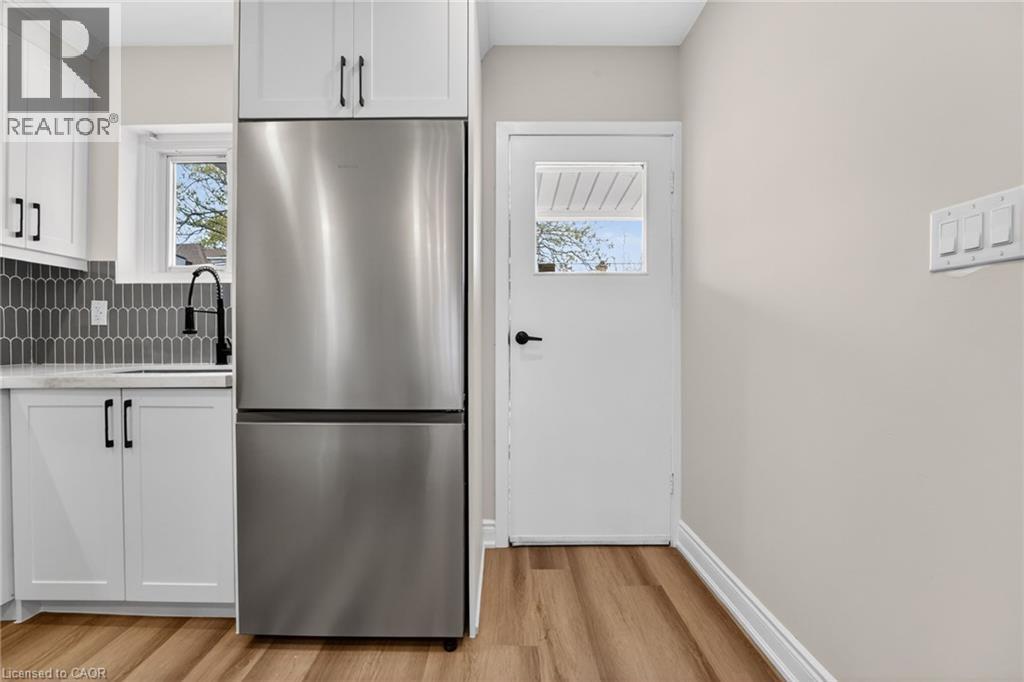 83 Beechwood Avenue, Hamilton, Ontario  L8L 2S7 - Photo 20 - 40829665