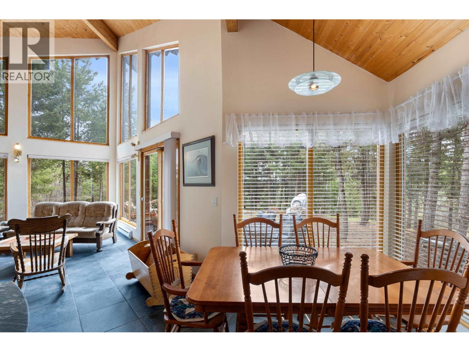 7815 Bell Road, Bridge Lake, British Columbia  V0K 1X2 - Photo 6 - R3123172