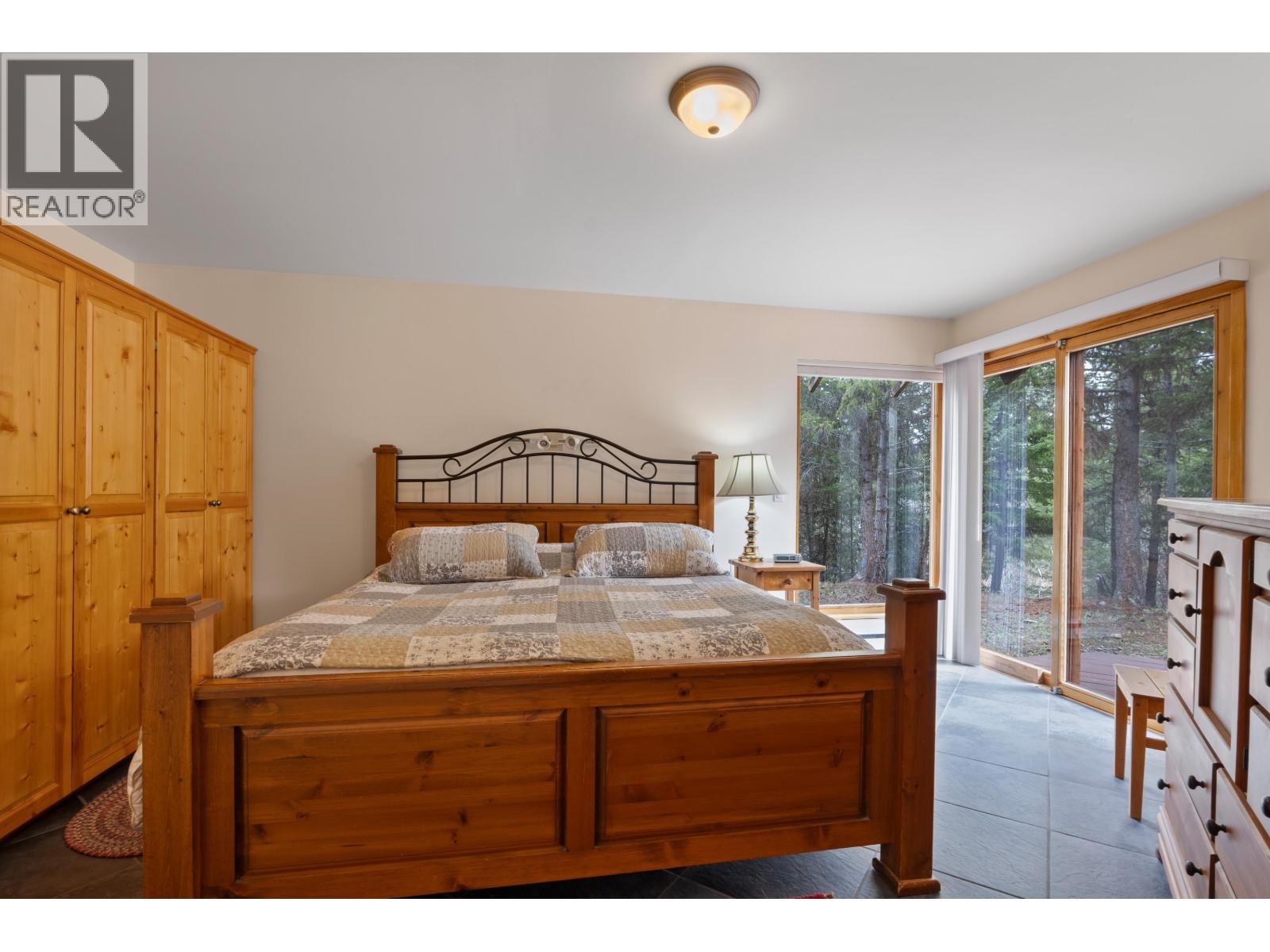 7815 Bell Road, Bridge Lake, British Columbia  V0K 1X2 - Photo 8 - R3123172