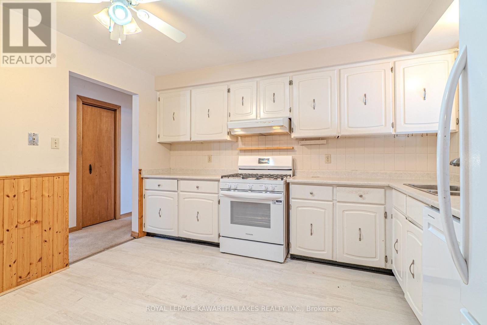 89 Angeline Street S, Kawartha Lakes, Ontario  K9V 3L4 - Photo 9 - X12615912