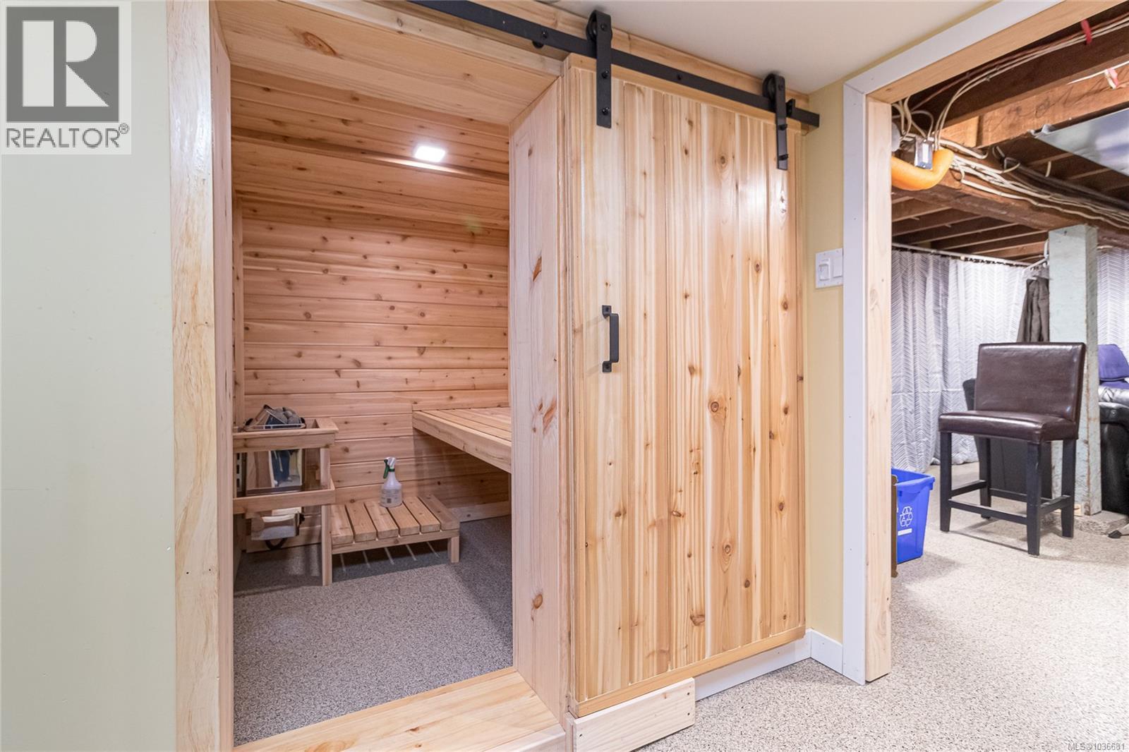 1959 Hampshire Rd, Oak Bay, British Columbia  V8R 5T9 - Photo 43 - 1036681