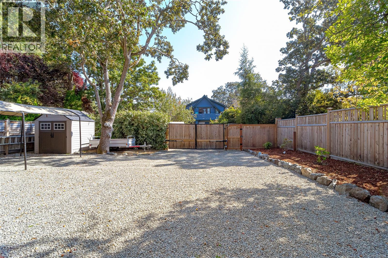 1959 Hampshire Rd, Oak Bay, British Columbia  V8R 5T9 - Photo 50 - 1036681