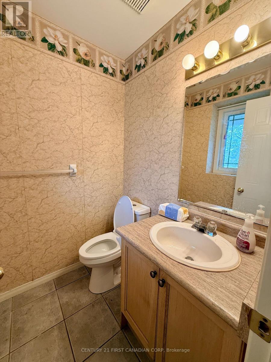 740 Redoak Avenue, London North, Ontario  N6H 5R8 - Photo 8 - X13074084