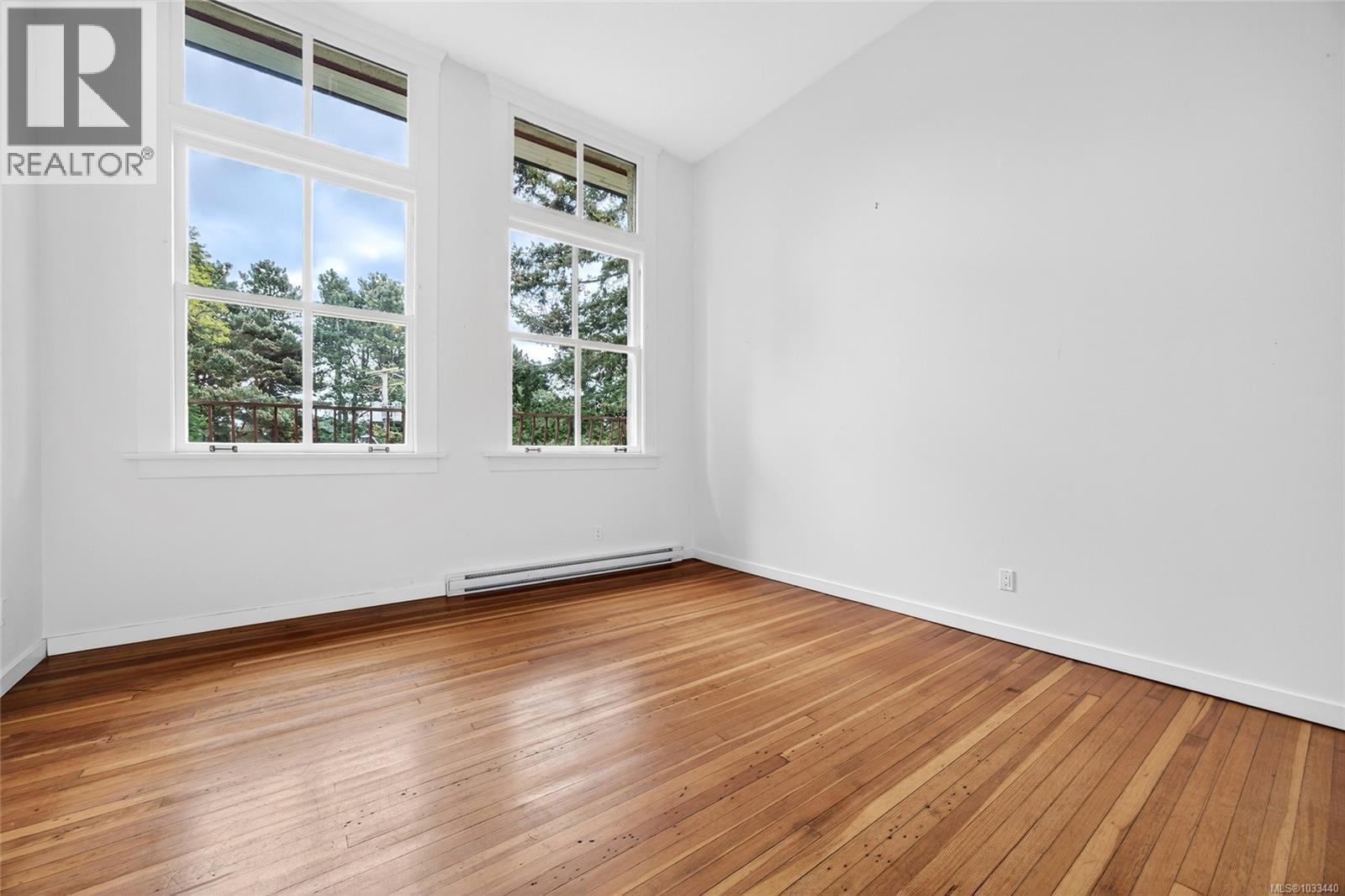306 120 Douglas St, Victoria, British Columbia  V8V 2N9 - Photo 23 - 1033440