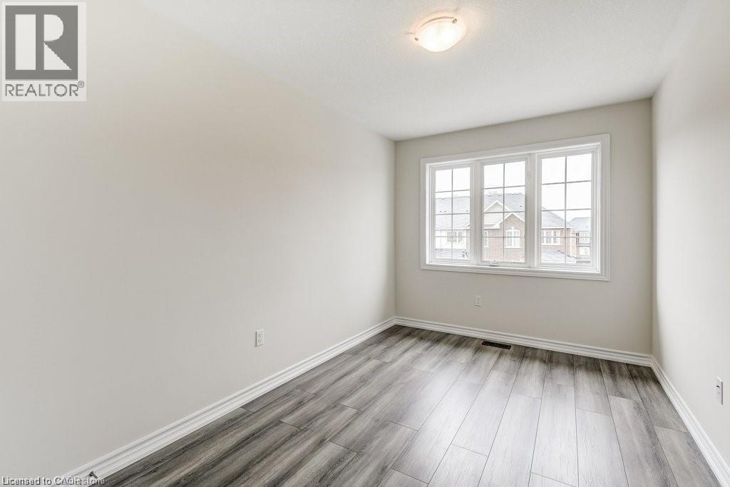 16 Hiscott Drive, Waterdown, Ontario  L8B 0A3 - Photo 11 - 40829957