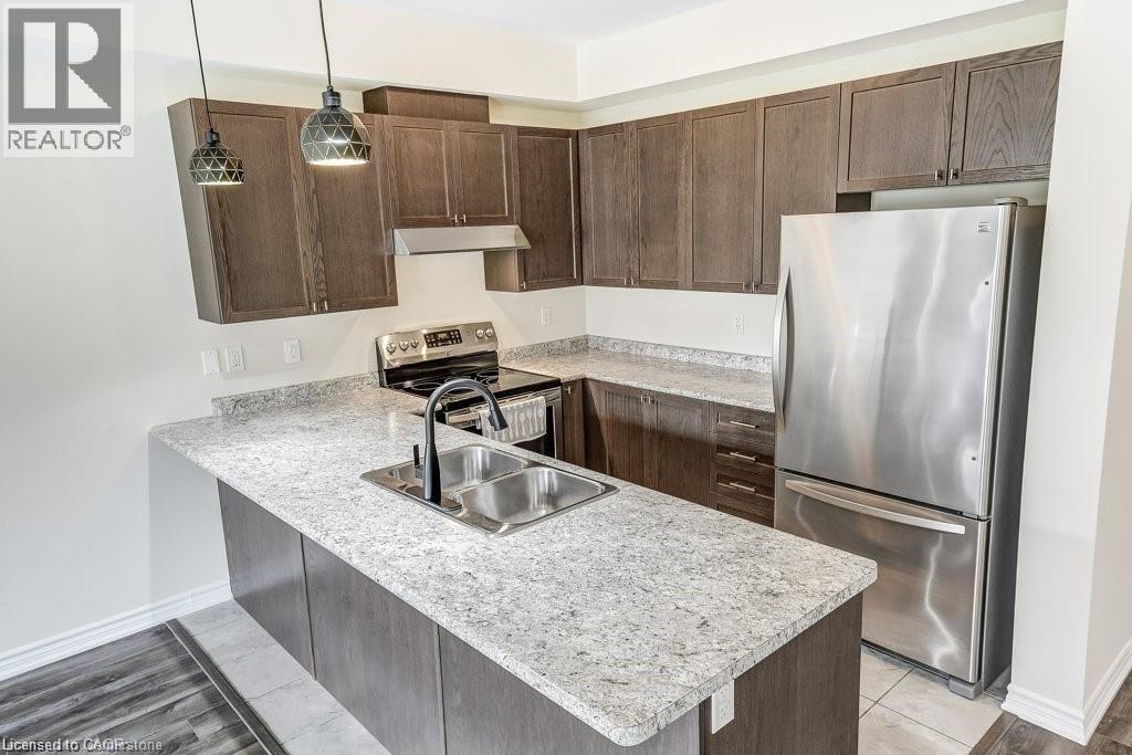 16 Hiscott Drive, Waterdown, Ontario  L8B 0A3 - Photo 3 - 40829957