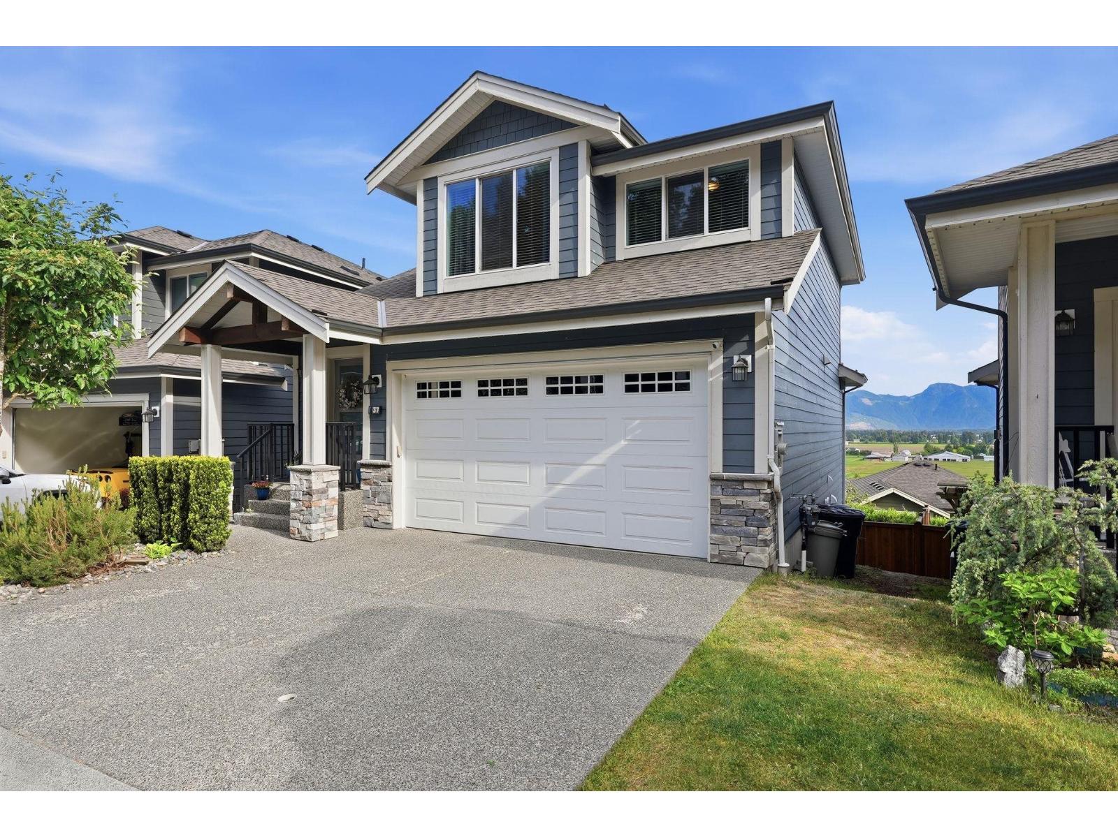 37 50634 Ledgestone Place, Eastern Hillsides, Chilliwack, British Columbia  V2P 0E7 - Photo 3 - R3122254