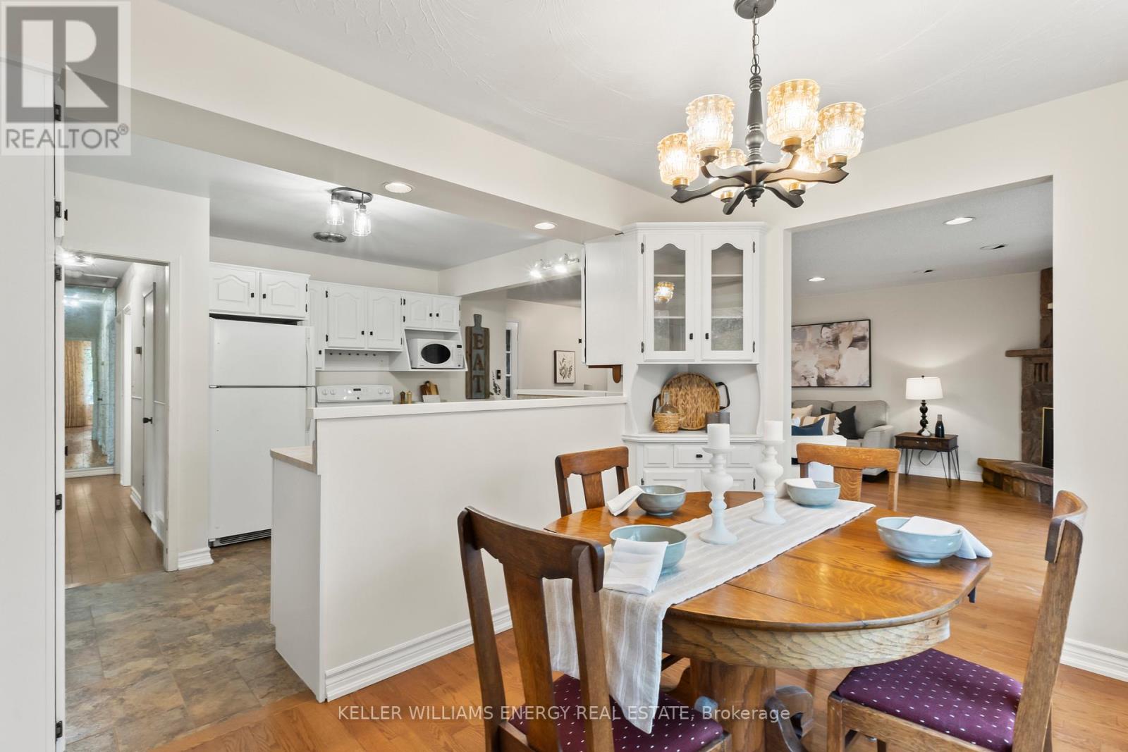 365 Humewood Avenue, Oshawa, Ontario  L1G 2T6 - Photo 9 - E13122636