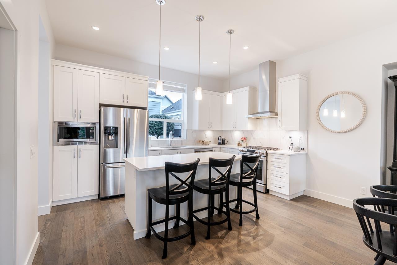2136 164a Street, Surrey, British Columbia  V3Z 0V5 - Photo 3 - R3077669