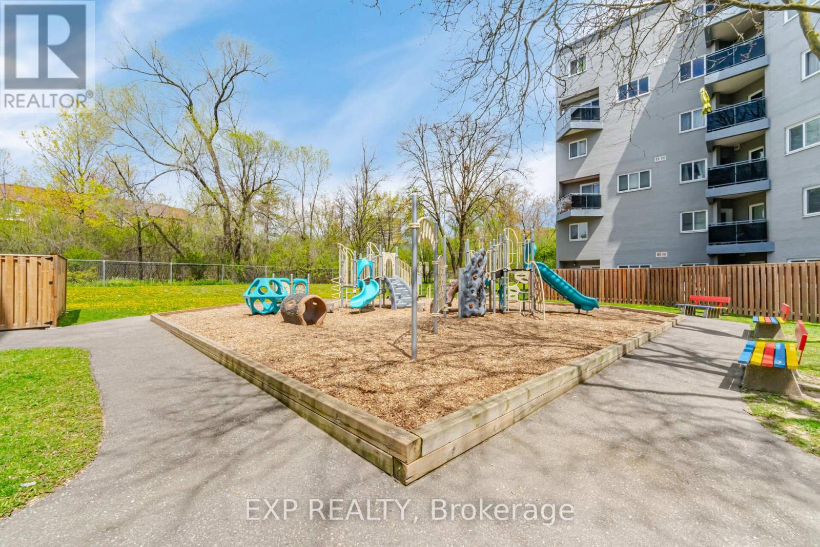 48 - 2001 Bonnymede Drive, Mississauga, Ontario  L5J 4H8 - Photo 41 - W13121388
