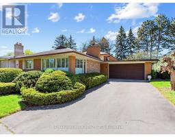 11 SUTCLIFFE DRIVE, Toronto, Ontario