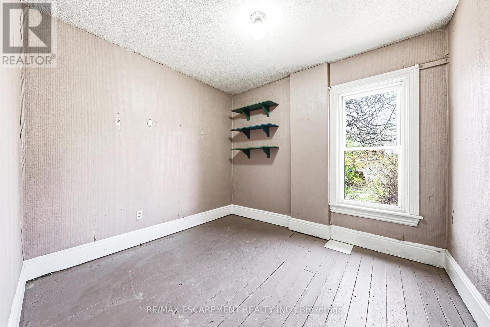 116 Catharine Street S, Hamilton, Ontario  L8N 2J4 - Photo 9 - X13052534
