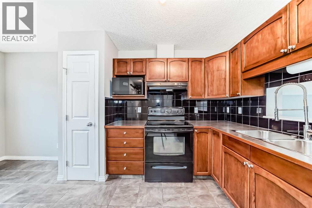 17 Copperfield Court Se, Calgary, Alberta  T2Z 4Z3 - Photo 14 - A2302063