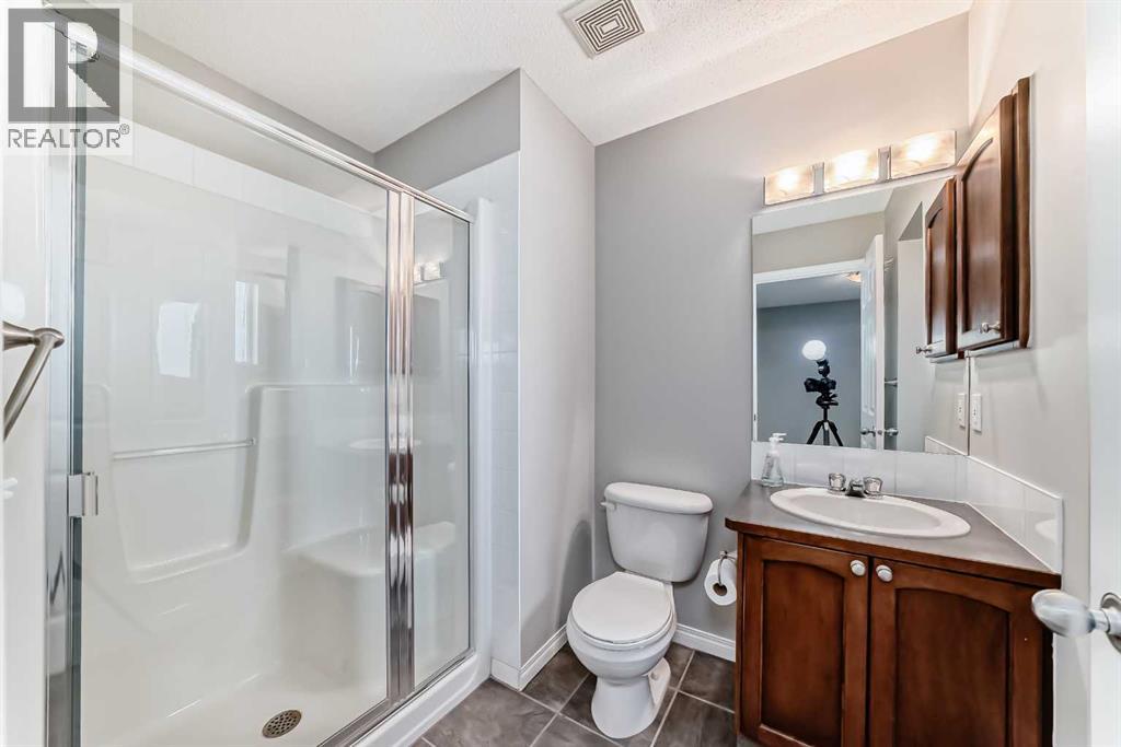 17 Copperfield Court Se, Calgary, Alberta  T2Z 4Z3 - Photo 12 - A2302063