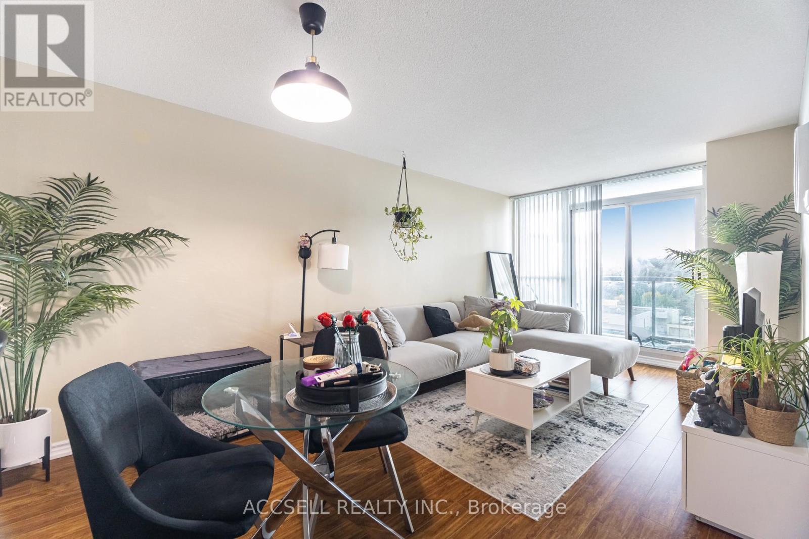 1015 - 68 Grangeway Avenue, Toronto, Ontario  M1H 0A1 - Photo 10 - E13122624