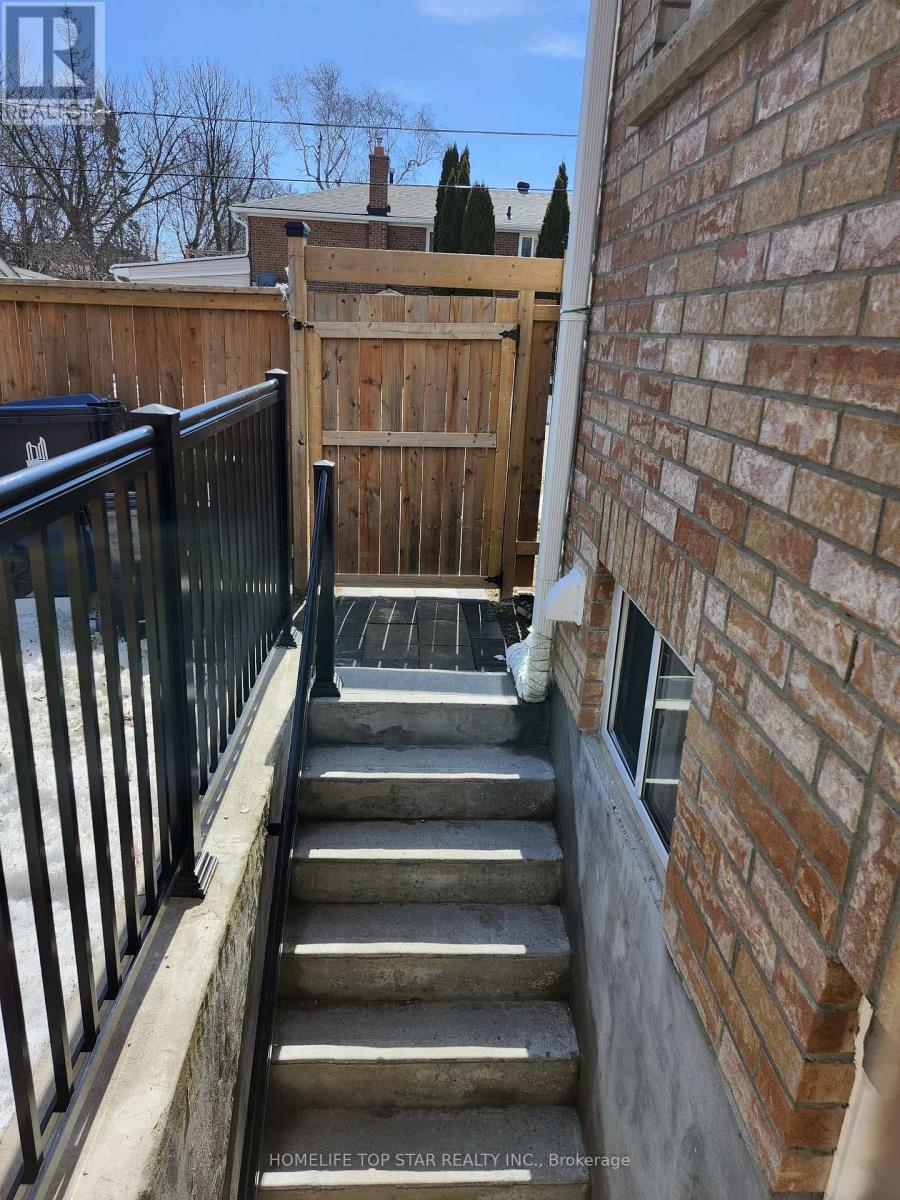 478 Aylesworth Avenue, Toronto, Ontario  M1N 3X9 - Photo 19 - E13122694