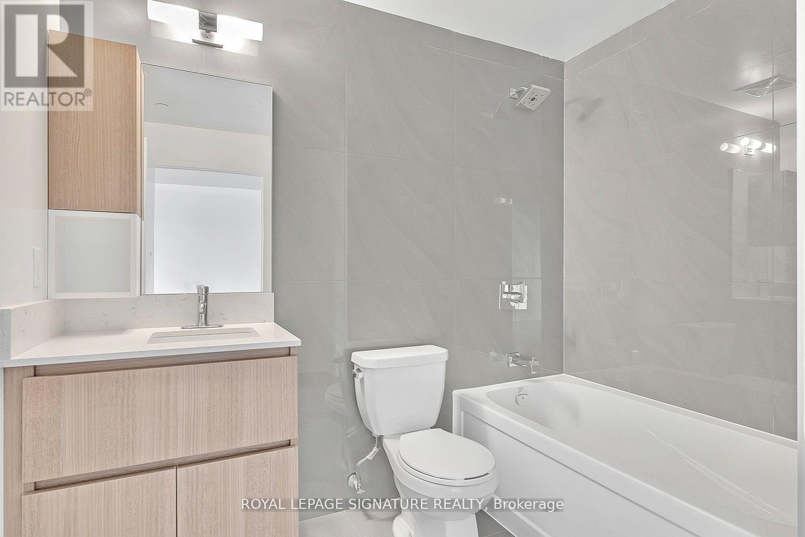 221 - 665 Queen Street E, Toronto, Ontario  M4M 0G3 - Photo 13 - E13122754