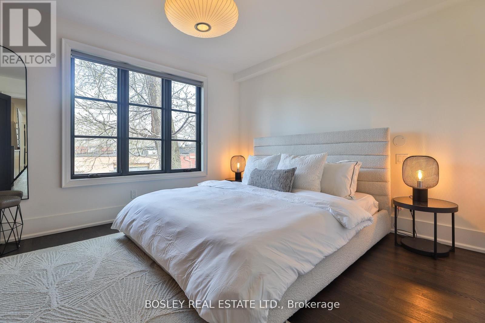 114 Ivy Avenue, Toronto, Ontario  M4L 2H7 - Photo 17 - E13122756