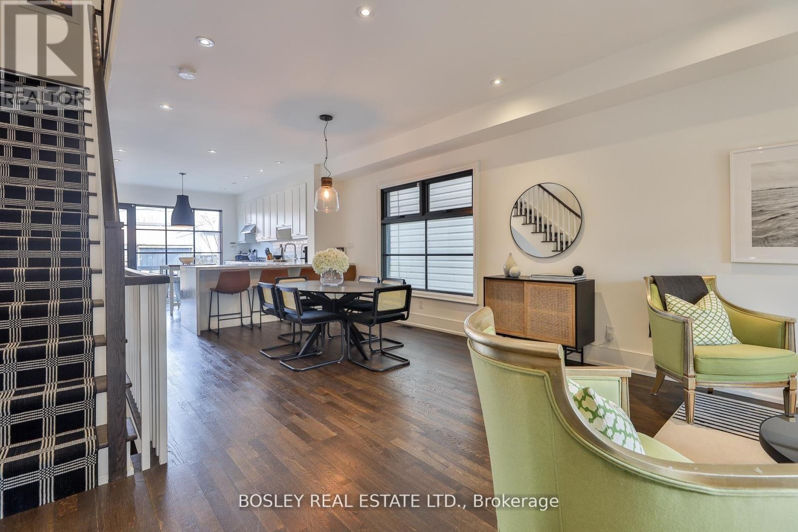 114 Ivy Avenue, Toronto, Ontario  M4L 2H7 - Photo 4 - E13122756