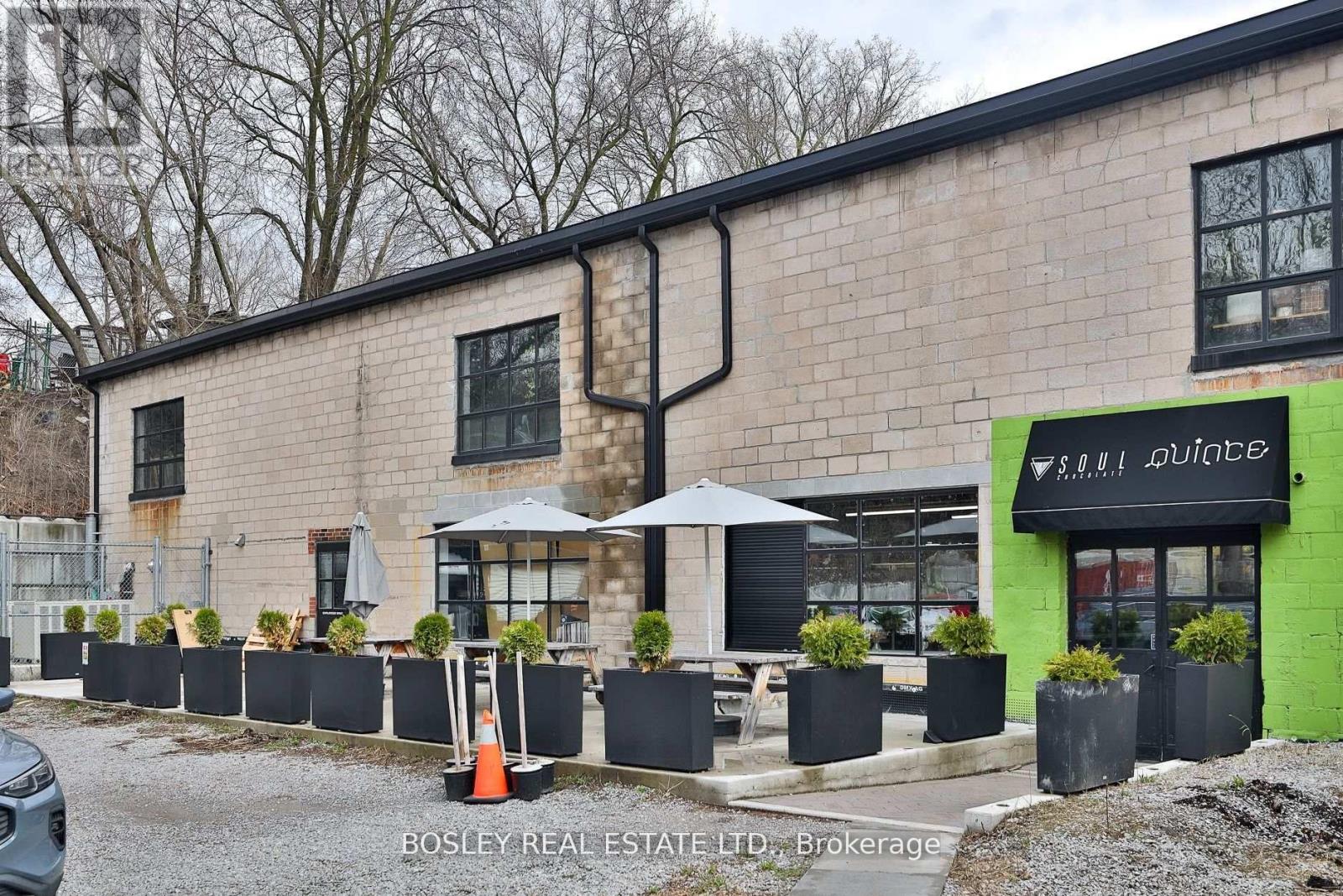 114 Ivy Avenue, Toronto, Ontario  M4L 2H7 - Photo 44 - E13122756